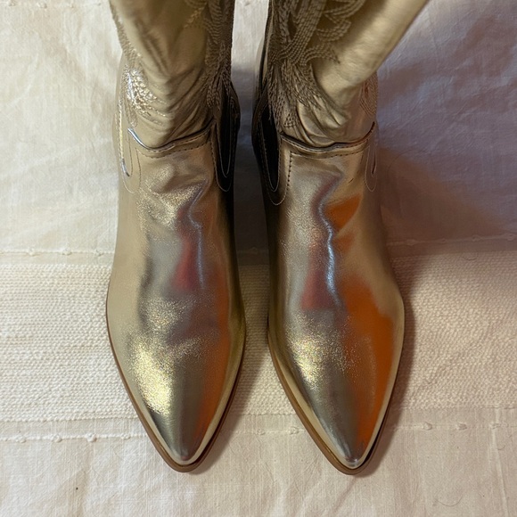 Gold Western Cowboy Boots - Picture 2 of 2